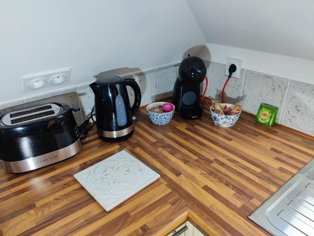 Appartement T3 "Yuca" Hyper Centre D'Ernée エクステリア 写真